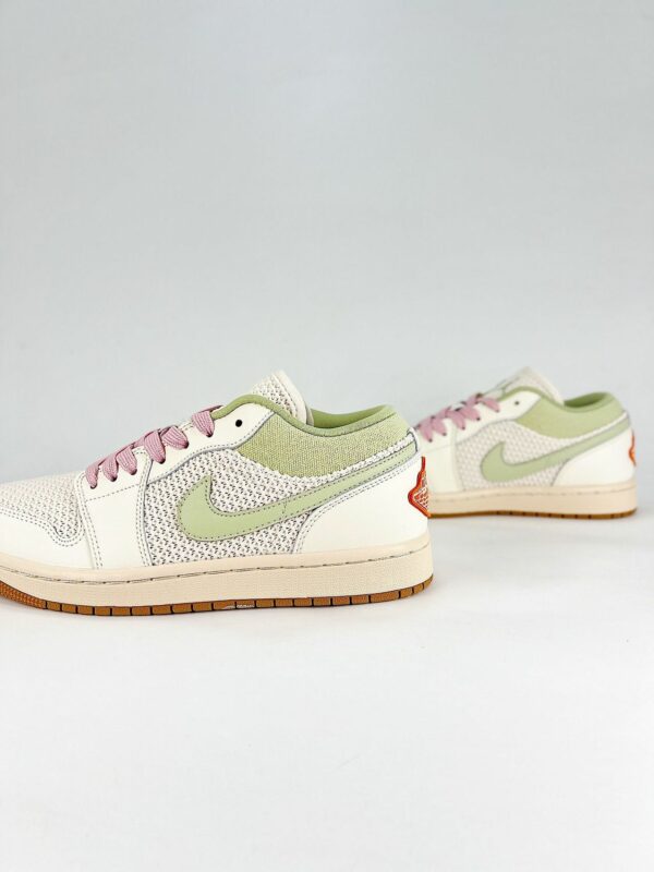 AJ 1 Low SE ‘Olive Aura’ II0569-100