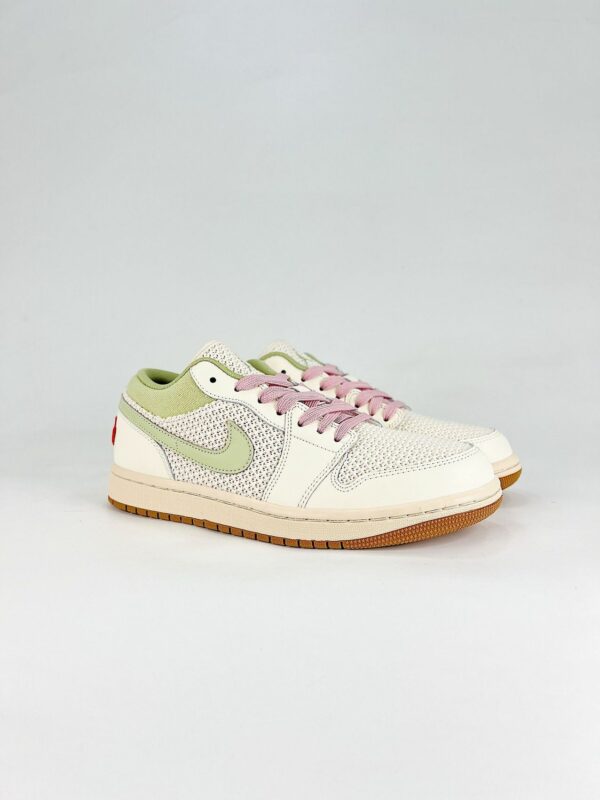 AJ 1 Low SE ‘Olive Aura’ II0569-100