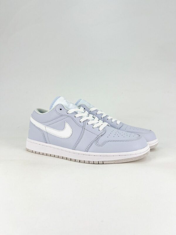 AJ 1 Low ‘Cobalt Bliss’ FV8486-400 AJ 1 Low ‘Cobalt Bliss’ FV8486-400