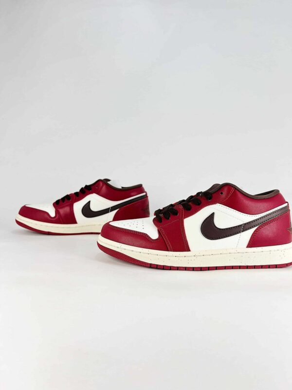 AJ 1 Low SE ‘Sail Baroque Brown Team Red’ IX5004-121