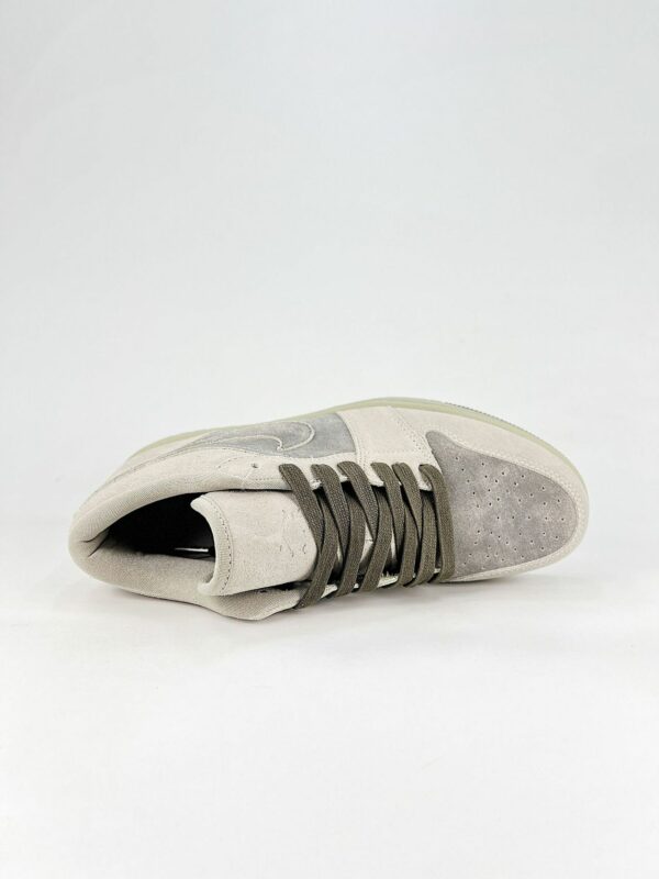 AJ 1 Low SE ‘Spruce Fog’ IR7327-304