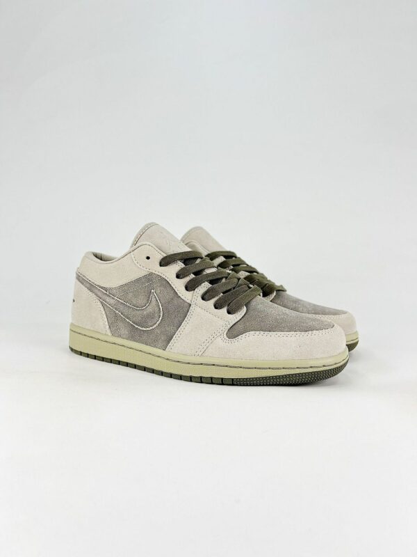 AJ 1 Low SE ‘Spruce Fog’ IR7327-304