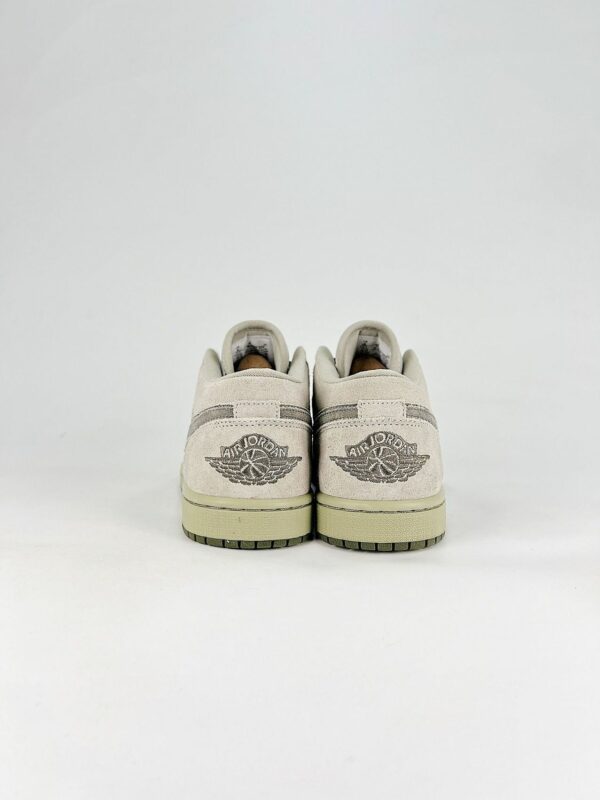 AJ 1 Low SE ‘Spruce Fog’ IR7327-304