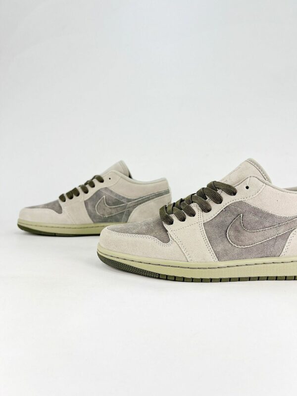 AJ 1 Low SE ‘Spruce Fog’ IR7327-304