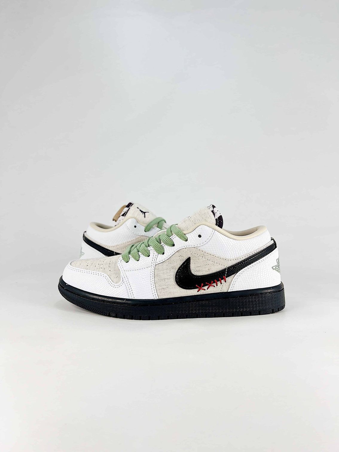 AJ 1 Low SE ‘Light Orewood Brown Steam’ IW2020-110 AJ 1 Low SE ‘Light Orewood Brown Steam’ IW2020-110