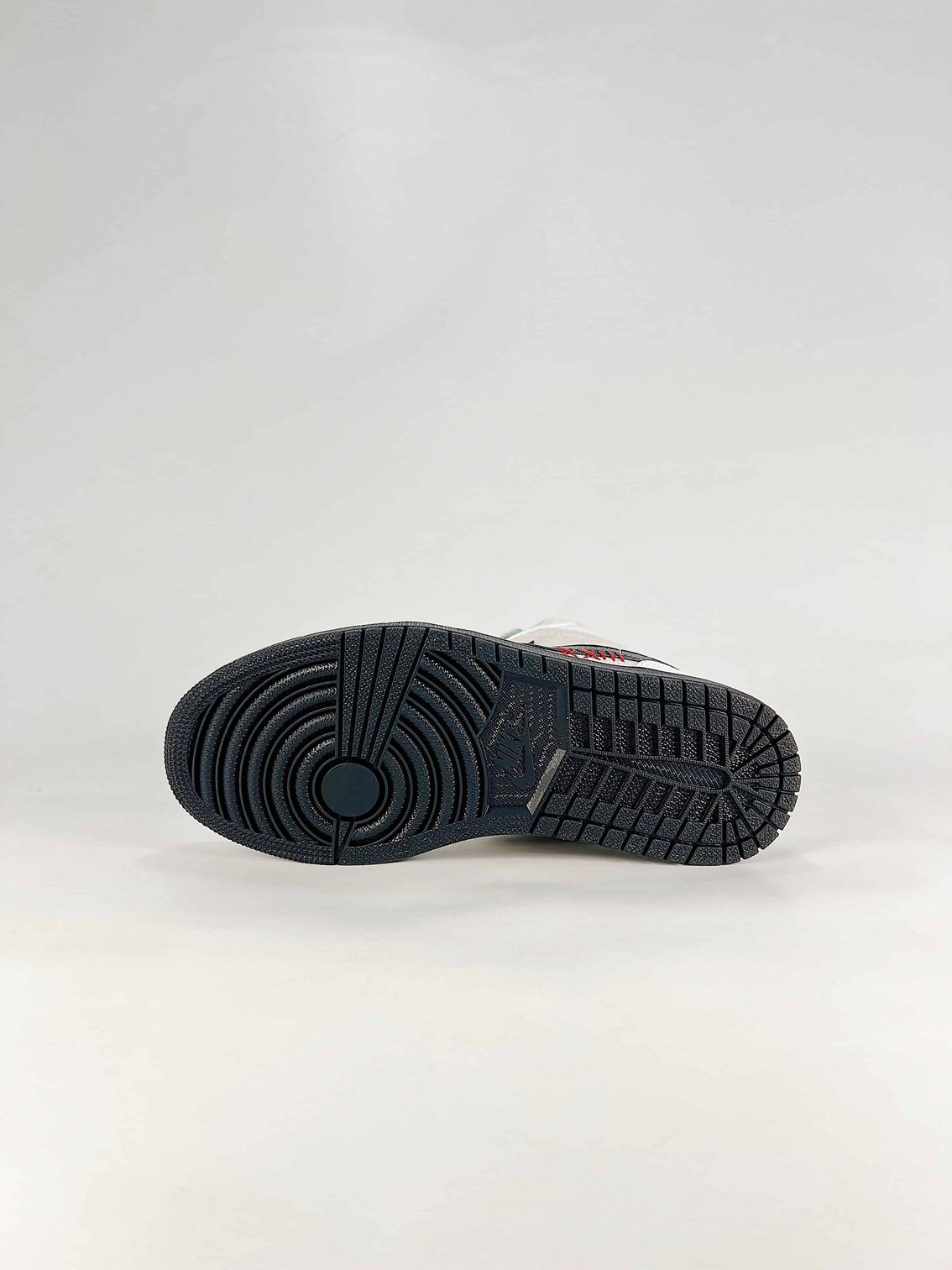 AJ 1 Low SE ‘Light Orewood Brown Steam’ IW2020-110 AJ 1 Low SE ‘Light Orewood Brown Steam’ IW2020-110