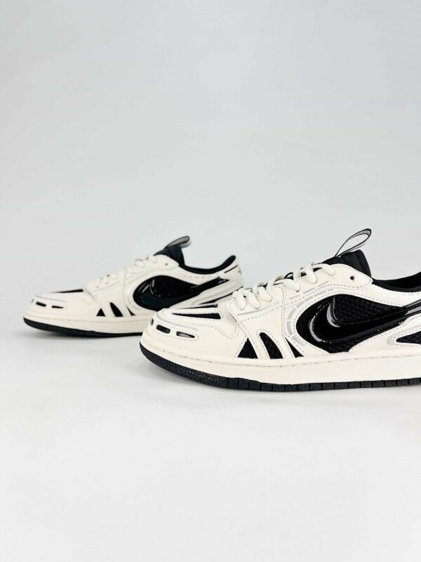 AJ 1 Low Method of Make V3 ‘Sail Black’ HQ2186-001
