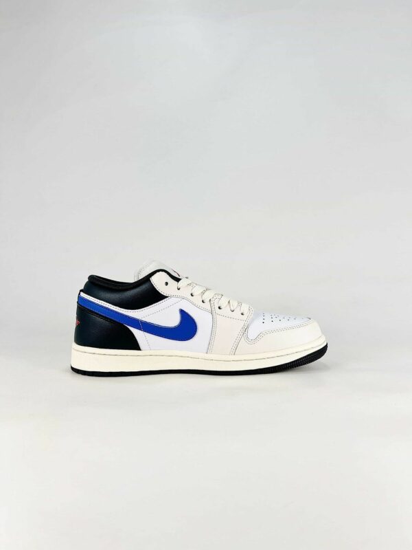 AJ 1 Low ‘Phantom Sail’ 553560-027 AJ 1 Low ‘Phantom Sail’ 553560-027