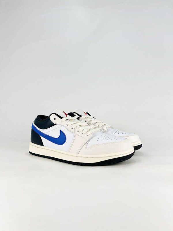 AJ 1 Low ‘Phantom Sail’ 553560-027 AJ 1 Low ‘Phantom Sail’ 553560-027