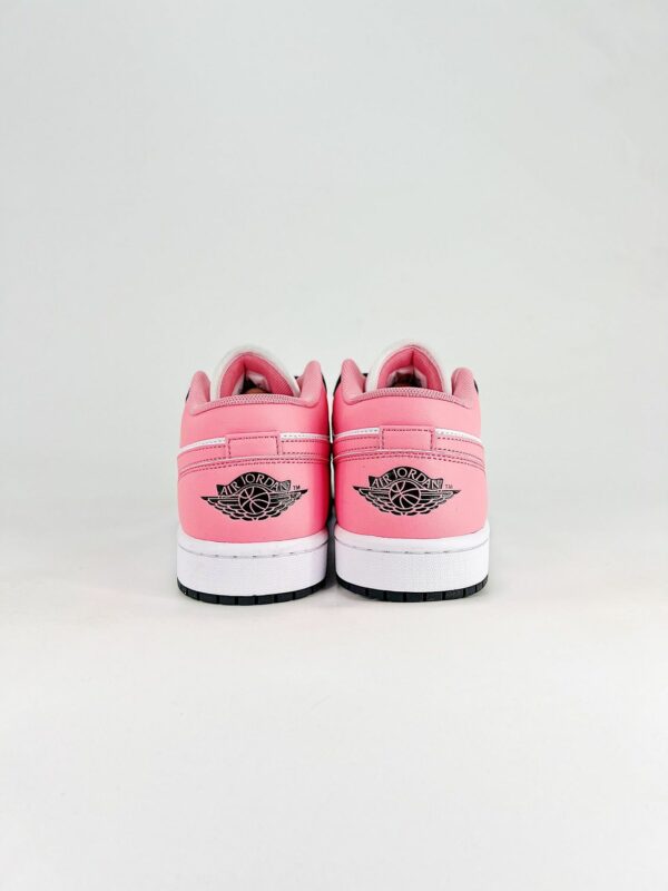 AJ 1 Low ‘Black Pink Gaze’ 553560-025
