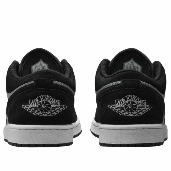 AJ 1 Low ‘Black Light Smoke Grey’ 553558-048 AJ 1 Low ‘Black Light Smoke Grey’ 553558-048