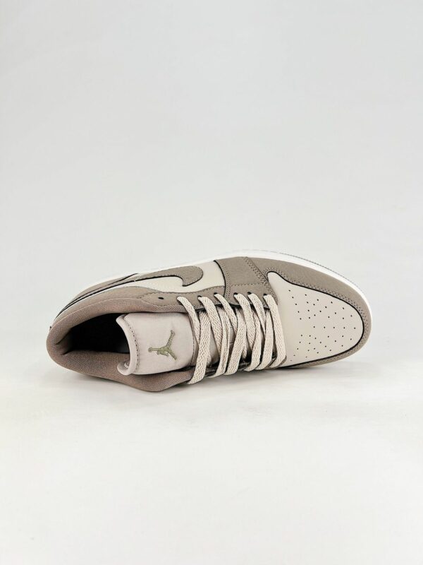 AJ 1 Low ‘Olive Grey’ IU7552-040