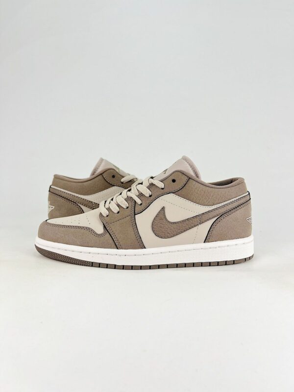 AJ 1 Low ‘Olive Grey’ IU7552-040