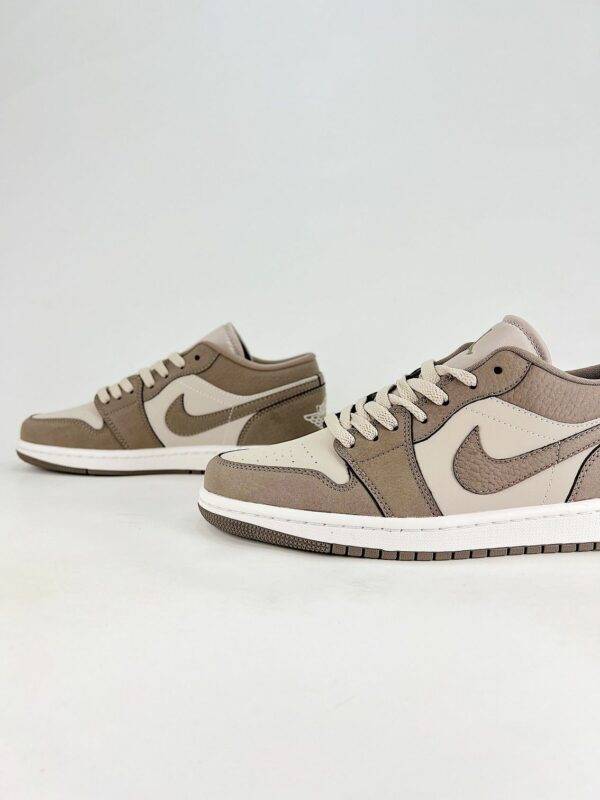 AJ 1 Low ‘Olive Grey’ IU7552-040