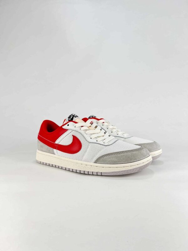 AJ Skyline Low ‘University Red Smoke Grey’ IM2055-102 AJ Skyline Low ‘University Red Smoke Grey’ IM2055-102