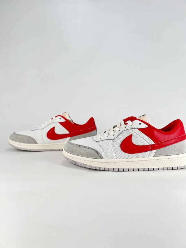 AJ Skyline Low ‘University Red Smoke Grey’ IM2055-102 AJ Skyline Low ‘University Red Smoke Grey’ IM2055-102
