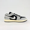 AJ 1 Low ‘Light Smoke Grey’ HQ2010-012 AJ 1 Low ‘Light Smoke Grey’ HQ2010-012