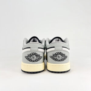 AJ 1 Low 'Light Smoke Grey' HQ2010-012 2 9eb144fe