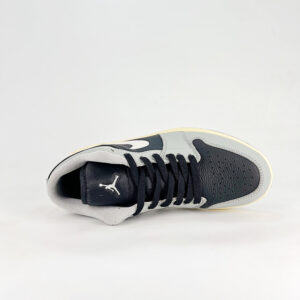 AJ 1 Low 'Light Smoke Grey' HQ2010-012 3 79e28821