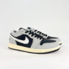 AJ 1 Low ‘Light Smoke Grey’ HQ2010-012 AJ 1 Low ‘Light Smoke Grey’ HQ2010-012