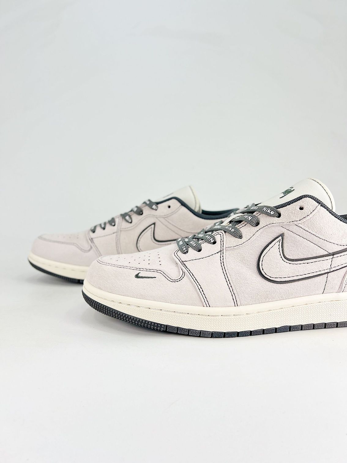 AJ 1 Low Stussy DM9188-005 AJ 1 Low Stussy DM9188-005