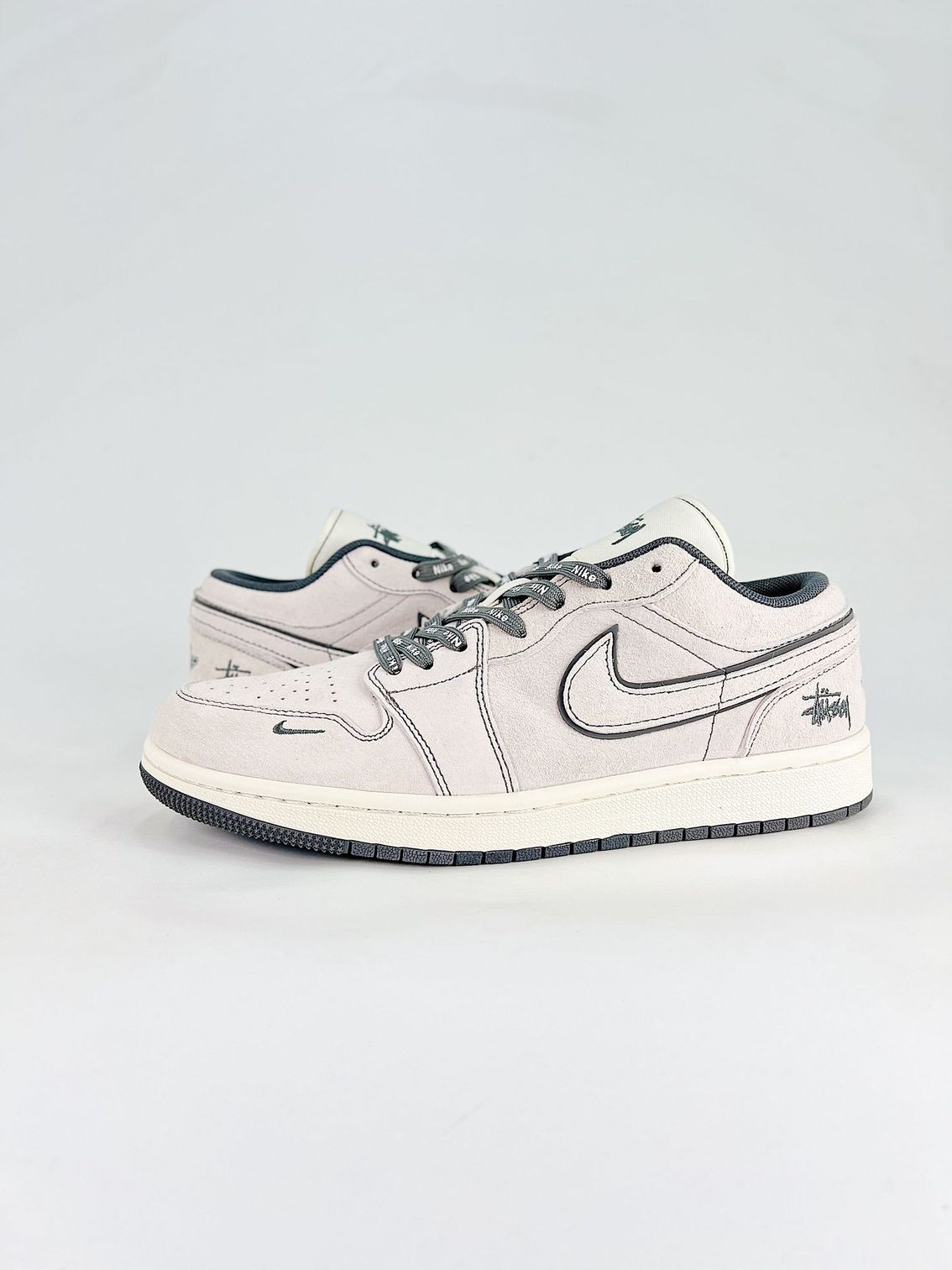 AJ 1 Low Stussy DM9188-005 AJ 1 Low Stussy DM9188-005