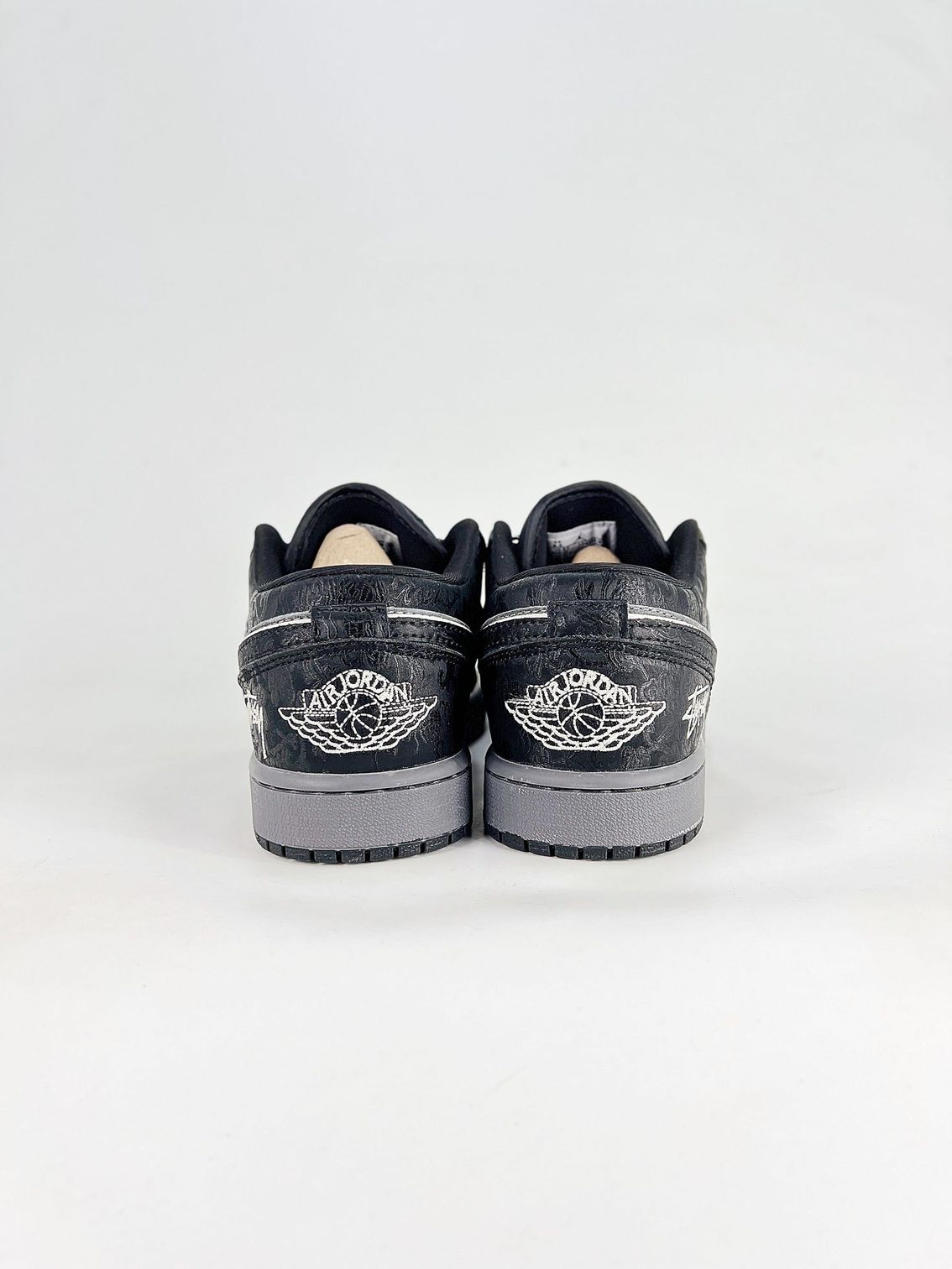 AJ 1 Low Stussy LD8888-015 AJ 1 Low Stussy LD8888-015
