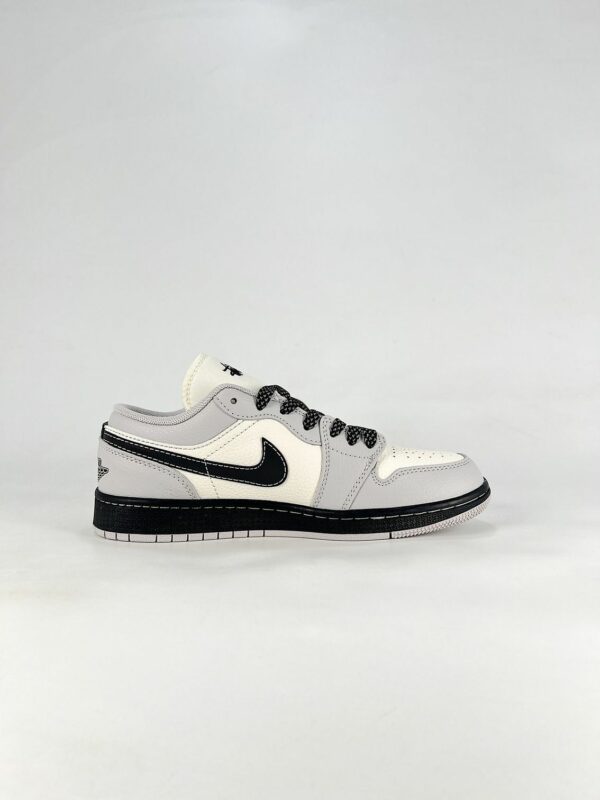 AJ 1 Low Stussy XX3168-177
