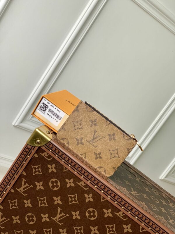 LV Men Wallet M81912