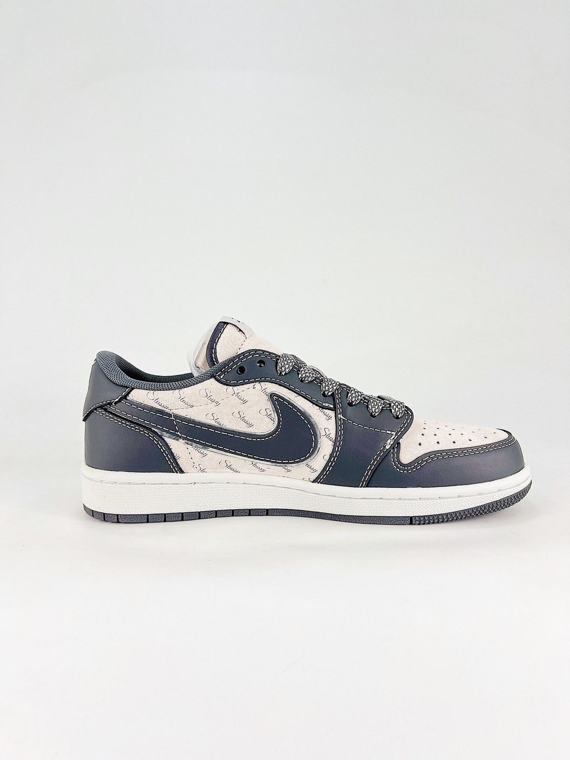 AJ 1 Low Travis Scott Stussy XZ3398-003 AJ 1 Low Travis Scott Stussy XZ3398-003