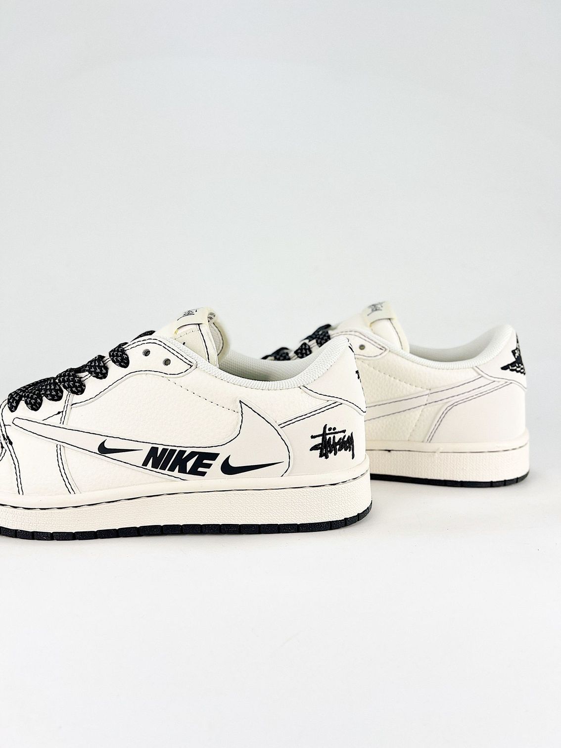 AJ 1 Low Travis Scott Stussy HH7518-092 AJ 1 Low Travis Scott Stussy HH7518-092