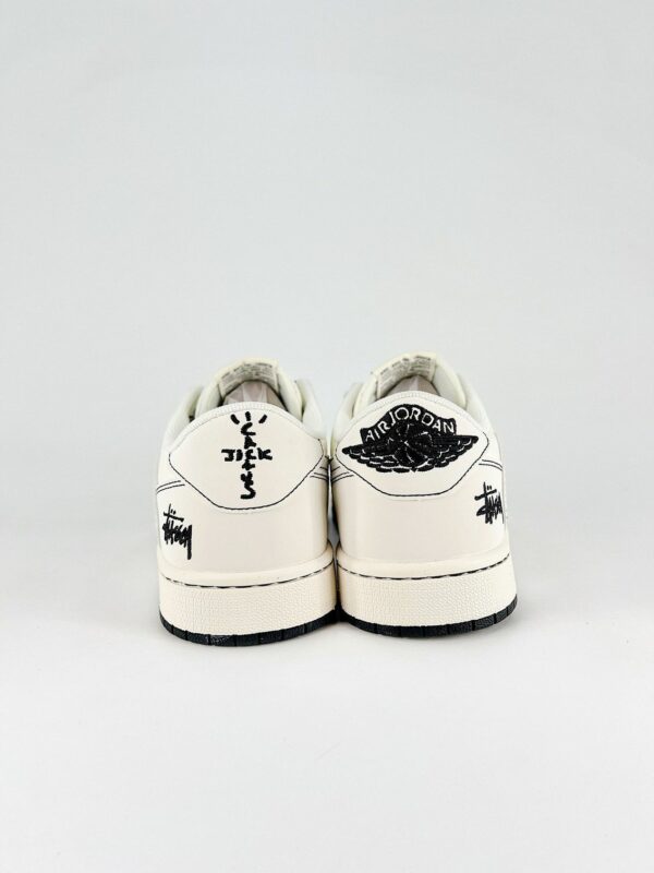 AJ 1 Low Travis Scott Stussy HH7518-092