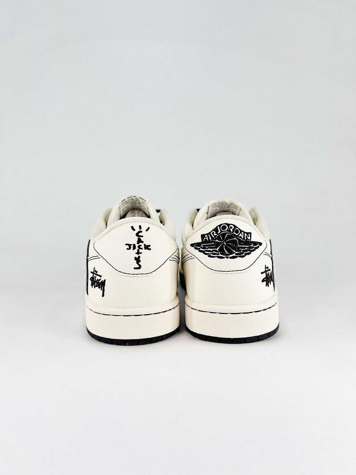 AJ 1 Low Travis Scott Stussy HH7518-086 AJ 1 Low Travis Scott Stussy HH7518-086