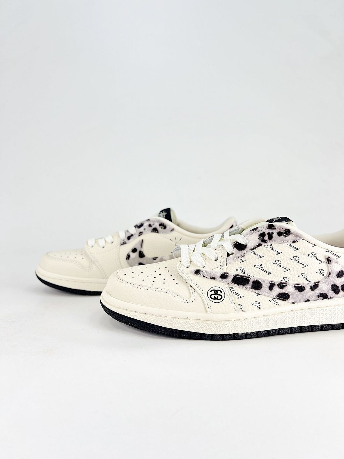 AJ 1 Low Travis Scott Stussy XJ1979-001 AJ 1 Low Travis Scott Stussy XJ1979-001