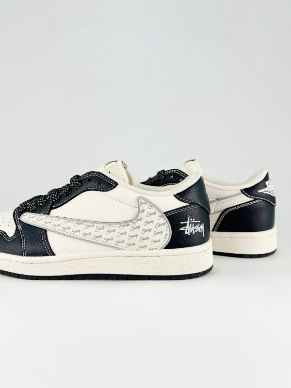 AJ 1 Low Travis Scott Stussy HH7518-087