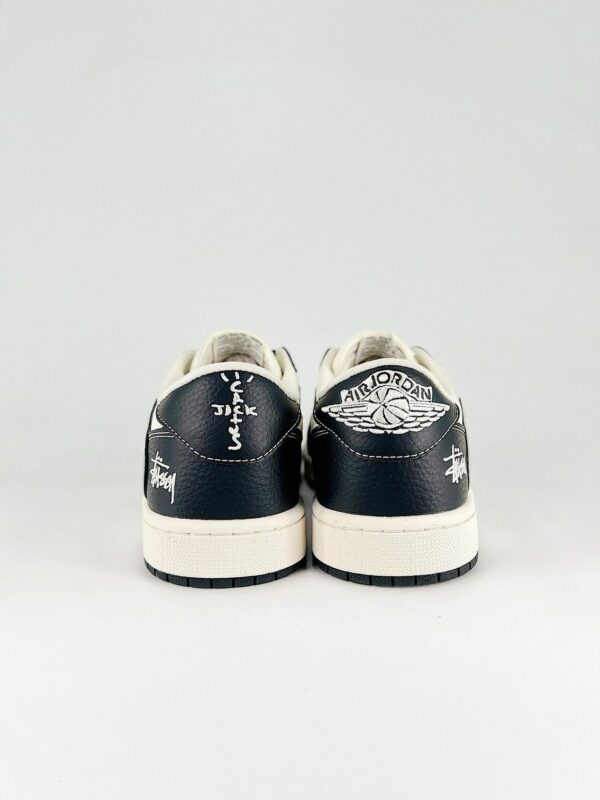 AJ 1 Low Travis Scott Stussy HH7518-087
