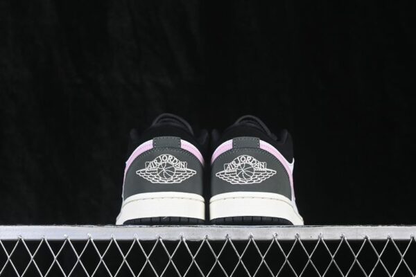 AJ 1 Low SE ‘Black Iced Carmine Iron Grey’ II3788-003
