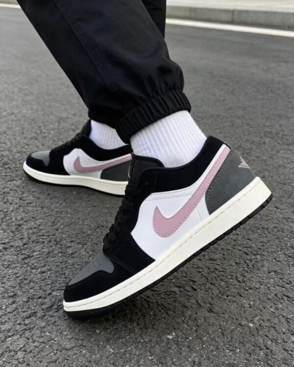 AJ 1 Low SE ‘Black Iced Carmine Iron Grey’ II3788-003
