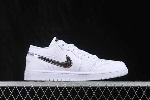AJ 1 Low SE ‘White Metallic Silver’ IQ9381-100