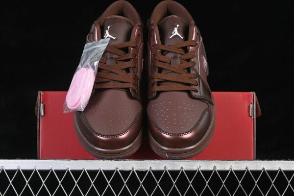 AJ 1 Low ‘Valentine’s Day Chocolate’ 2026 IQ9787-262 AJ 1 Low ‘Valentine’s Day Chocolate’ 2026 IQ9787-262