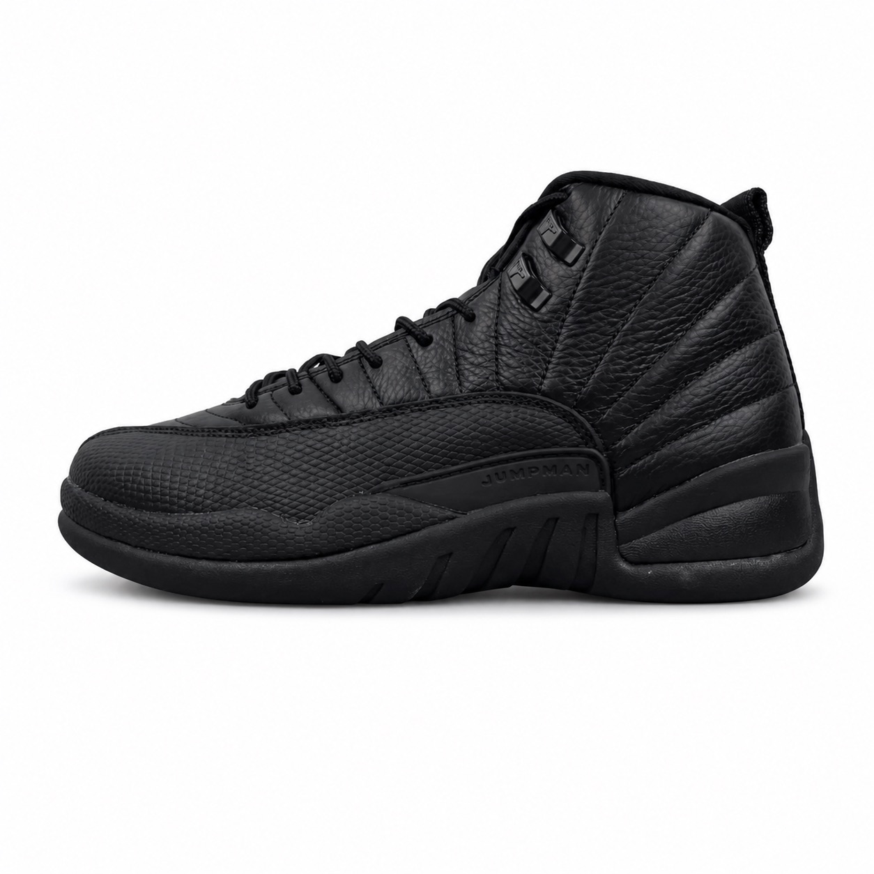 AJ 12 Retro Winterized Triple Black BQ6851-001 AJ 12 Retro Winterized Triple Black BQ6851-001