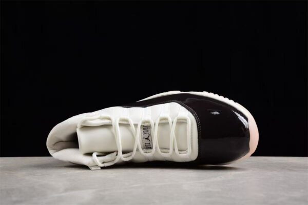 AJ 11 Retro Neapolitan AR0715-101 AJ 11 Retro Neapolitan AR0715-101