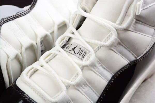 AJ 11 Retro Neapolitan AR0715-101 AJ 11 Retro Neapolitan AR0715-101