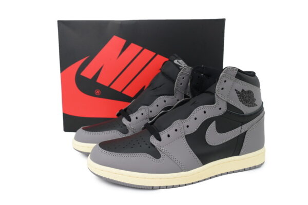 AJ 1 High ’85 ‘Irregular Shadow’ HV6674-020 AJ 1 High ’85 ‘Irregular Shadow’ HV6674-020