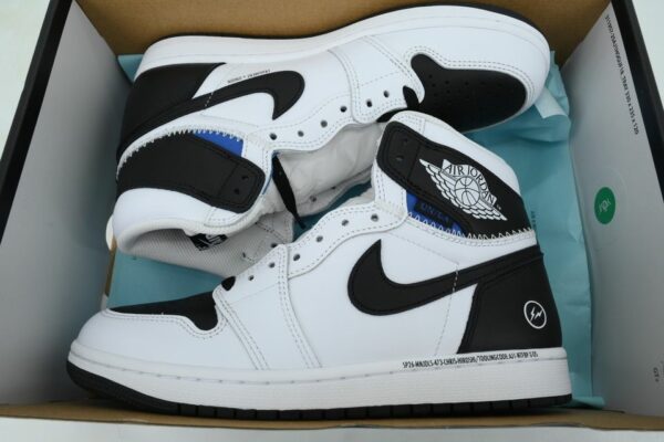 AJ 1 Retro High OG SP x Fragment x Union LA ‘White Black’ II7282-100