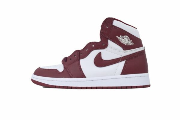 AJ 1 Retro High OG ‘Artisanal Red’ DZ5485-160 AJ 1 Retro High OG ‘Artisanal Red’ DZ5485-160