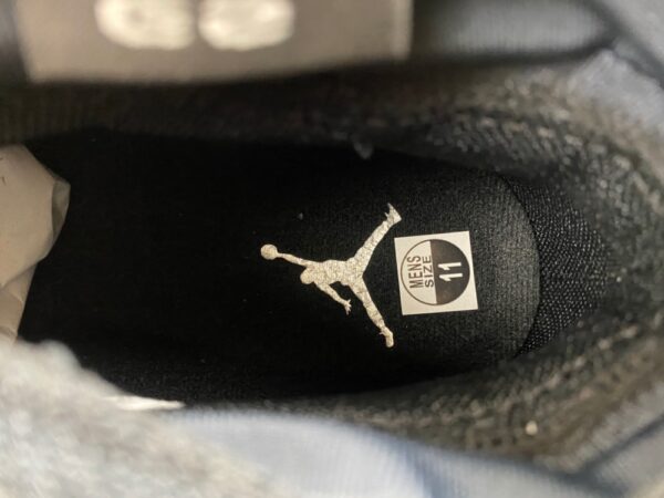 AJ 17 Low SP “Black Patent” IV7640-001