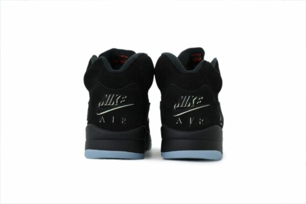 AJ 5 Retro ‘Halloween’ HQ7978-001 AJ 5 Retro ‘Halloween’ HQ7978-001