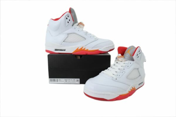 AJ 5 Retro OG ‘Sunset’ 2026 IV5678-102 AJ 5 Retro OG ‘Sunset’ 2026 IV5678-102