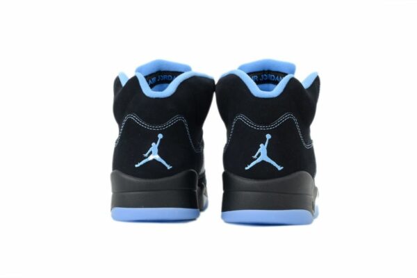 AJ 5 Retro ‘Black Carolina’ DD0587-008 AJ 5 Retro ‘Black Carolina’ DD0587-008
